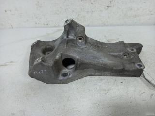 Запчасть кронштейн генератора Skoda Fabia 1 2004-2007