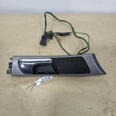 Фото запчасти ручка двери внутренняя передняя правая Audi A6 1997-2001 контрактная запчасть Запчасть ручка двери внутренняя передняя правая Audi A6 1997-2001