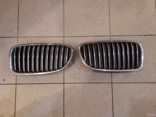 Запчасть решетка радиатора BMW 5 2009-2013