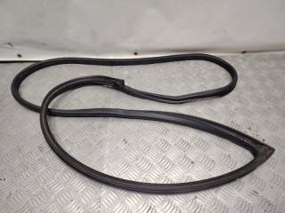 Запчасть уплотнитель двери передний правый Mercedes-Benz E-class 2005