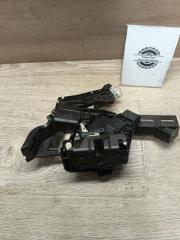 Запчасть замок двери задний левый Ford Focus 2 2005-2008