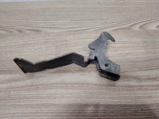 Замок капота Opel Zafira B 2005