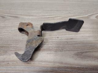 Замок капота Opel Zafira B 2009