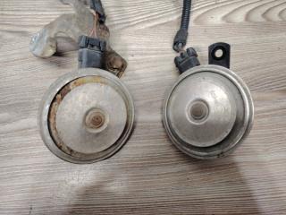 Фото запчасти сигнал (клаксон) Dacia Logan 2006 контрактная запчасть Запчасть сигнал (клаксон) Dacia Logan 2006