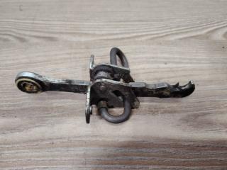 Ограничитель двери передний левый Omega B 2003 25 Z22XE