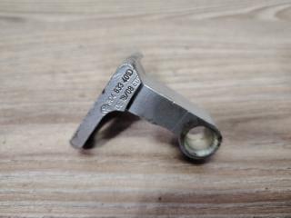 Петля двери задняя левая Volkswagen Passat B6 3C5 CBA