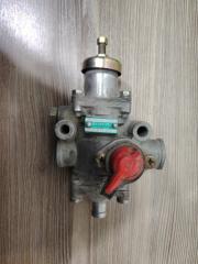 Запчасть распределитель тормозной Volvo