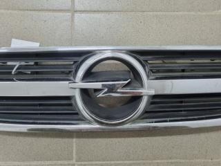 Решетка радиатора Opel Zafira A F75 Z18XE