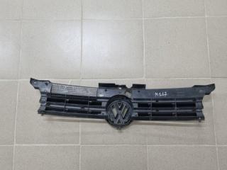 Решетка радиатора Golf 4 1999 1J1 AKL
