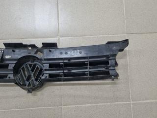 Решетка радиатора Golf 4 1999 1J1 AKL