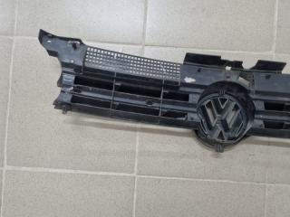Решетка радиатора Golf 4 1999 1J1 AKL