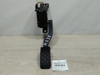 Педаль газа Volkswagen Golf 4 2000