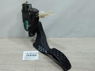 Педаль газа Volkswagen Golf 4 2002