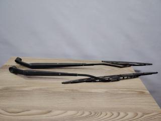 Запчасть поводок стеклоочистителя передний Hyundai Getz 2004