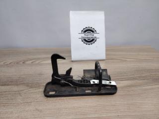 Замок капота Volkswagen Golf 5 2003-2009