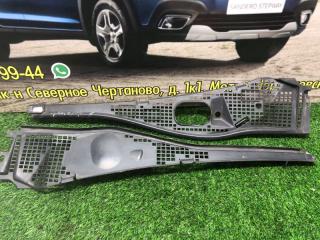 Жабо Renault Sandero 1 2012