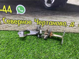 Ограничитель двери задний левый Lada Largus 2013