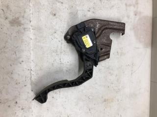 Педаль газа Renault Logan 2 2015