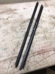 Бархотка передняя левая Renault Logan 1 2009