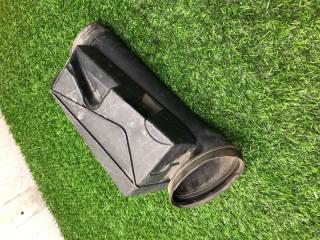 Воздуховод резонатор впускного воздуха Renault Sandero 1