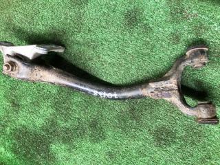 Фото запчасти рычаг подвески задний правый Peugeot 406 Б/У запчасть Запчасть рычаг подвески задний правый Peugeot 406