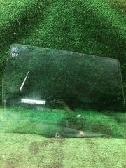 Фото запчасти стекло двери заднее правое Peugeot 307 Б/У запчасть Запчасть стекло двери заднее правое Peugeot 307