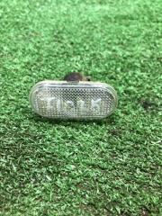 Запчасть повторитель поворота Renault Logan 1 2006