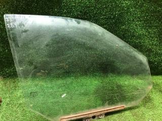 Стекло двери переднее правое Lada Priora 2010