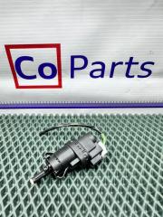 Фото запчасти датчик педали сцепления Ford Focus 2009 контрактная запчасть Запчасть датчик педали сцепления Ford Focus 2009