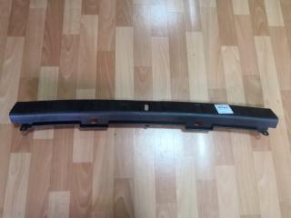 Накладка замка багажника задняя TOYOTA HARRIER 2007 контрактная Накладка замка багажника задняя TOYOTA HARRIER 2007