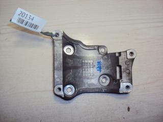 Фото запчасти крепление кондиционера SUZUKI ESCUDO контрактная запчасть Запчасть крепление кондиционера SUZUKI ESCUDO