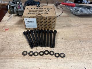 Запчасть болт гбц NISSAN