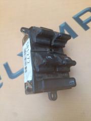 Запчасть блок упр. стеклоподьемниками передний правый DAIHATSU TANTO