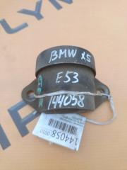 Фото запчасти крепление стабилизатора BMW X5 2002 контрактная запчасть Запчасть крепление стабилизатора BMW X5 2002