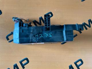 Фото запчасти блок предохранителей MITSUBISHI DELICA контрактная запчасть Запчасть блок предохранителей MITSUBISHI DELICA