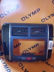 Запчасть консоль магнитофона DAIHATSU MIRA