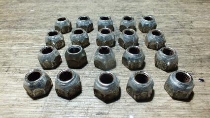 Гайка на колесо HONDA