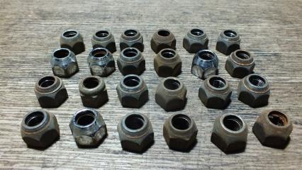 Гайка на колесо HONDA