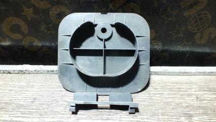 Запчасть заглушка пола NISSAN ELGRAND