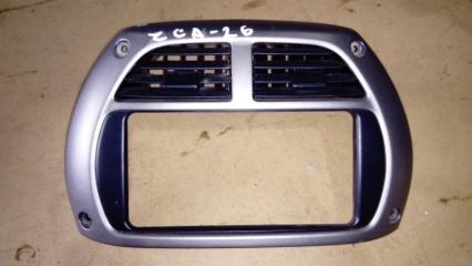 Рамка магнитофона TOYOTA RAV4 2001