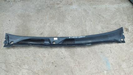 Запчасть решетка дворников (жабо) NISSAN ELGRAND 2000