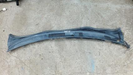 Запчасть решетка дворников (жабо) TOYOTA ALTEZZA