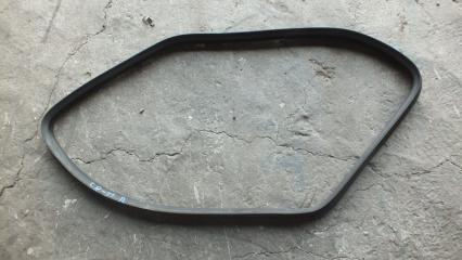 Уплотнитель стекла правый TOYOTA TOWN ACE 1996