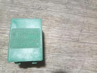 Реле освещения салона TOYOTA MASTER ACE 1990