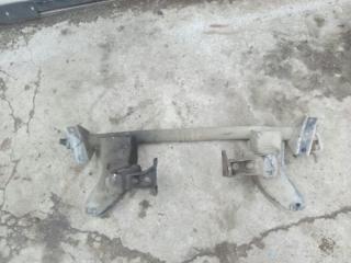 Балка под двс передняя TOYOTA LITE ACE
