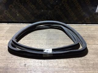 Уплотнитель стекла правый TOYOTA LITE ACE NOAH