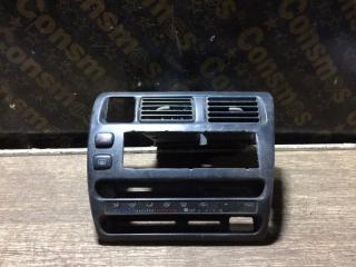 Консоль магнитофона TOYOTA COROLLA