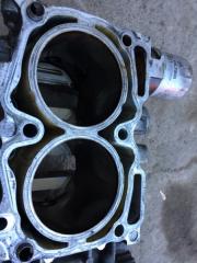 Блок двс правый SUBARU LEGACY