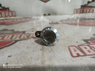 Личинка замка двери передняя левая TOYOTA LITE ACE