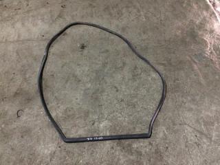 Уплотнитель двери задний правый TOYOTA MARK II Б/У Уплотнитель двери задний правый TOYOTA MARK II